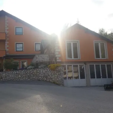 Tadic Appartement *